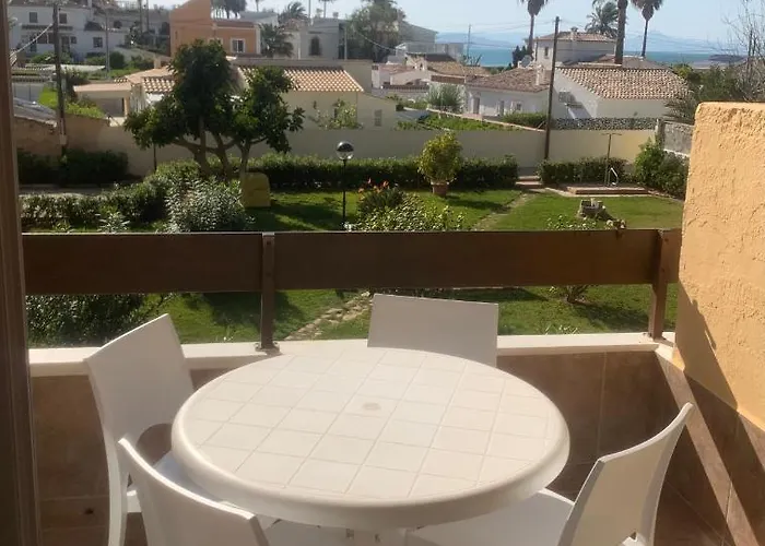 Coqueto A Menos De Un Minuto De La Playa Денія